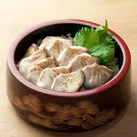 炙りぶり丼(レギュラーサイズ)（【元祖】でか盛り海鮮問屋 すすきの店）