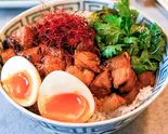 【ゆで卵】特製豚角煮のルーローハン (Boiled Egg) Lu Rou Fan(魯肉食堂(ルーローショクドウ) 鶴見店)