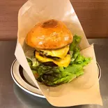 ダブルチーズバーガー（Suzie-Q）