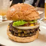 ダブルチーズバーガー（THE TOKYO BURGER）