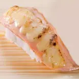 サーモンチーズ（流れ鮨三代目おとわ三国店）