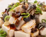 ピータン豆腐（晧月麻辣湯）