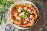 水牛モッツァレラのマルゲリータ（Trattoria TAVOLA by To The Herbs たまプラーザ店）