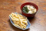 サイドメニューセット(みそ汁とポテトフライのセット)（シロクマ食堂）