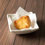 鶏むねから揚げ【醤油】1個（おかんのやさしいから揚げ 天神大名店）
