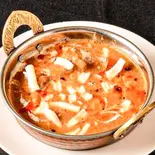 チキンチーズカレー Chicken ＆ Cheese Curry（Curry King Asian Restaurant ＆ Bar）