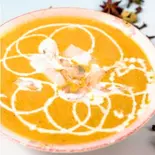 オニオンベースシーフードカレー Seafood Curry（チャウタリレストラン）