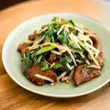 レバニラ炒め（【中華料理】 五福 香港点心 南千住店）