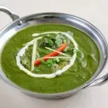 ほうれん草チキンカレー Sag chicken curry（MILAN CAFE＆RESTAURANT）