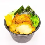 並盛り 鶏めし オリーブペッパー醤油 鶏そばスープ付（鶏そば かぐら屋 上野御徒町店）