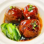豚肉団子の上海風煮込み（串門‐創作中国料理）
