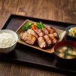 バラとモモのミックスチャーシュー定食（豚の台所 ぶう庵）