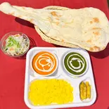 ダブルカレーセット（ASIAN DINING HIMALAYAN CARAVAN）