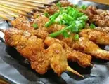 豚肩ロース串2本(猪肉串2串)（香郷源）
