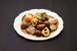 黒酢の酢豚 Sweet ＆ sour pork in black vinegar sauce（炎麻堂 神田店）