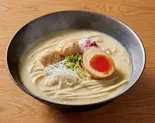 濃厚鶏出汁白湯ラーメン【並盛】1690円→1450円（Harukiん家）