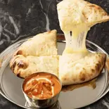【チーズ好き注目】チーズナン＆カレーセット/Cheese Naan Set（SHIRISA）