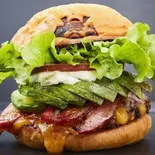 【定番のABC！】アボカドベーコンチーズバーガー Avocado Bacon Cheese Burger（ショーグンバーガー 新宿1号店）