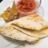 メキシコ豆とチーズのタコス 1pc（ラスデリシアス）