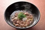 肉のおうどん（麺匠の心つくし つるとんたん 宗右衛門町店）
