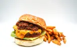 チリビーンズチーズバーガー（BOSSA BURGER）