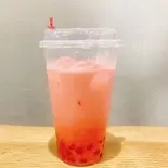 【タピオカ】イチゴミルク(博多もつ鍋総本家 喜楽 清水店)