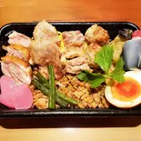 鶏焼そぼろ弁当(鶏一輪)