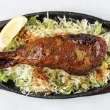 タンドリーチキン (1P) Tandoori Chicken (1 Piece)（ナマステマリカ）