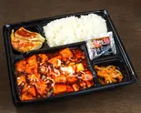 四川麻婆豆腐弁当（餃子の安亭 思い出横丁新宿大本店）