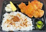 辛いからあげ弁当 / Spicy Fried Chicken Bento（からあげ金と銀 日本橋店）