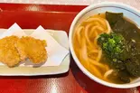 鶏天わかめうどん(万空うどん田舎っ子)