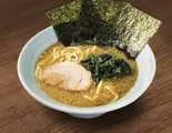 当店人気No1！銀家とんこつ醤油ラーメン(並)麺160g（家系ラーメン 銀家宮の森店）