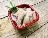 たっぷり真鯛切り落とし丼（大漁丼家 新宿西落合店）