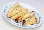 カブリナン Kabuli Naan（カビールジー インドカレー）