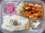 ヤンニョムチキン弁当（おかん家）