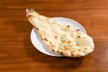 ガーリックナン/Garlic Naan（Royal Indian Dining）