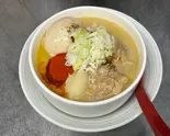 煮込み玉子赤（焼鳥どん 札幌すすきの店）