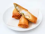 タラとクリームチーズ春巻(2本)（中華居酒屋SABUROKU）