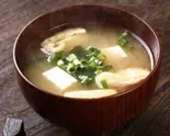 本日の味噌汁（本気のねぎとろ市場 鬼塚 大宮店）
