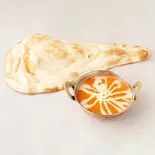 チキンカレーとナン/ライス（インドカレーPHULBARI）