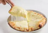 『大人気！！』チーズナン Cheese Nan（アジアンカレーハウス綾瀬店）