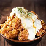 【タルタルまみれ‼】悪魔のチキン南蛮丼(悪魔からあげ 鶏バカ食堂 大塚店)