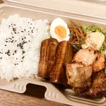 角煮から揚げ弁当（善吉 醸し屋）
