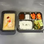 自家製半サムゲタン 定食 반삼계탕정식（ミチンゴギ）