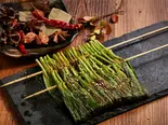 烤韭菜(1本)/焼きニラ(1本)（庄稼院）