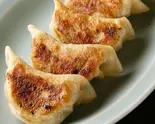 揚げ餃子8個入り 炸饺子（丸ごとフライドチキン 専門店池袋店）