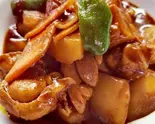 鶏肉の特製煮込み(黄焖鸡)(東城香)