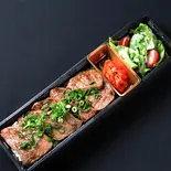黒毛和牛ロース弁当（【本格派焼肉弁当】焼肉Bar TARASHI）