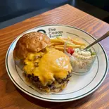 トランプバーガー（The Caaap Burger）
