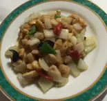 カシューナッツと鶏肉炒め（台湾伝統料理 秀玉 シュウギョク）